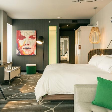 Renaissance Montreal Downtown Hotel Zewnętrze zdjęcie
