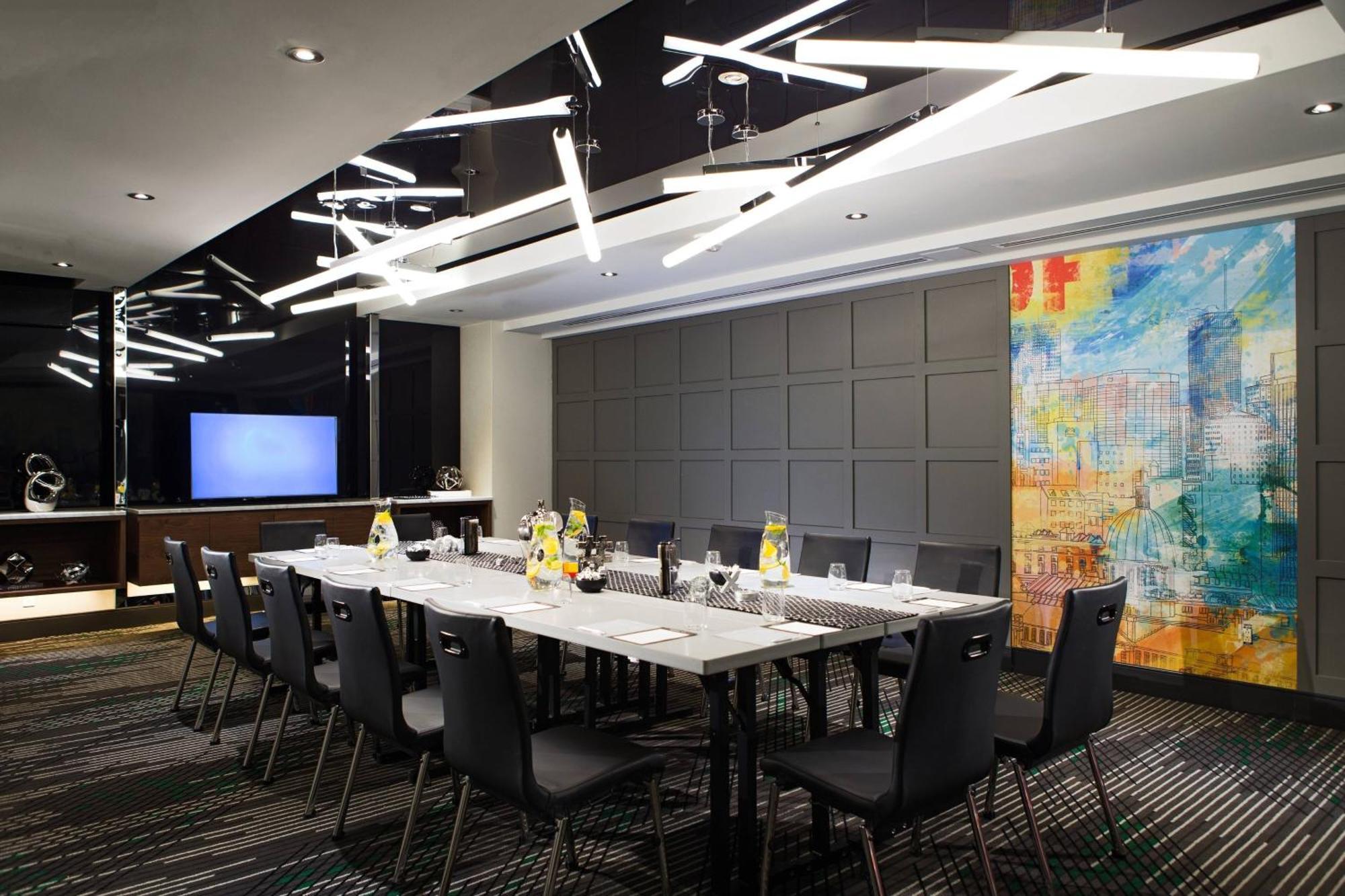 Renaissance Montreal Downtown Hotel Zewnętrze zdjęcie