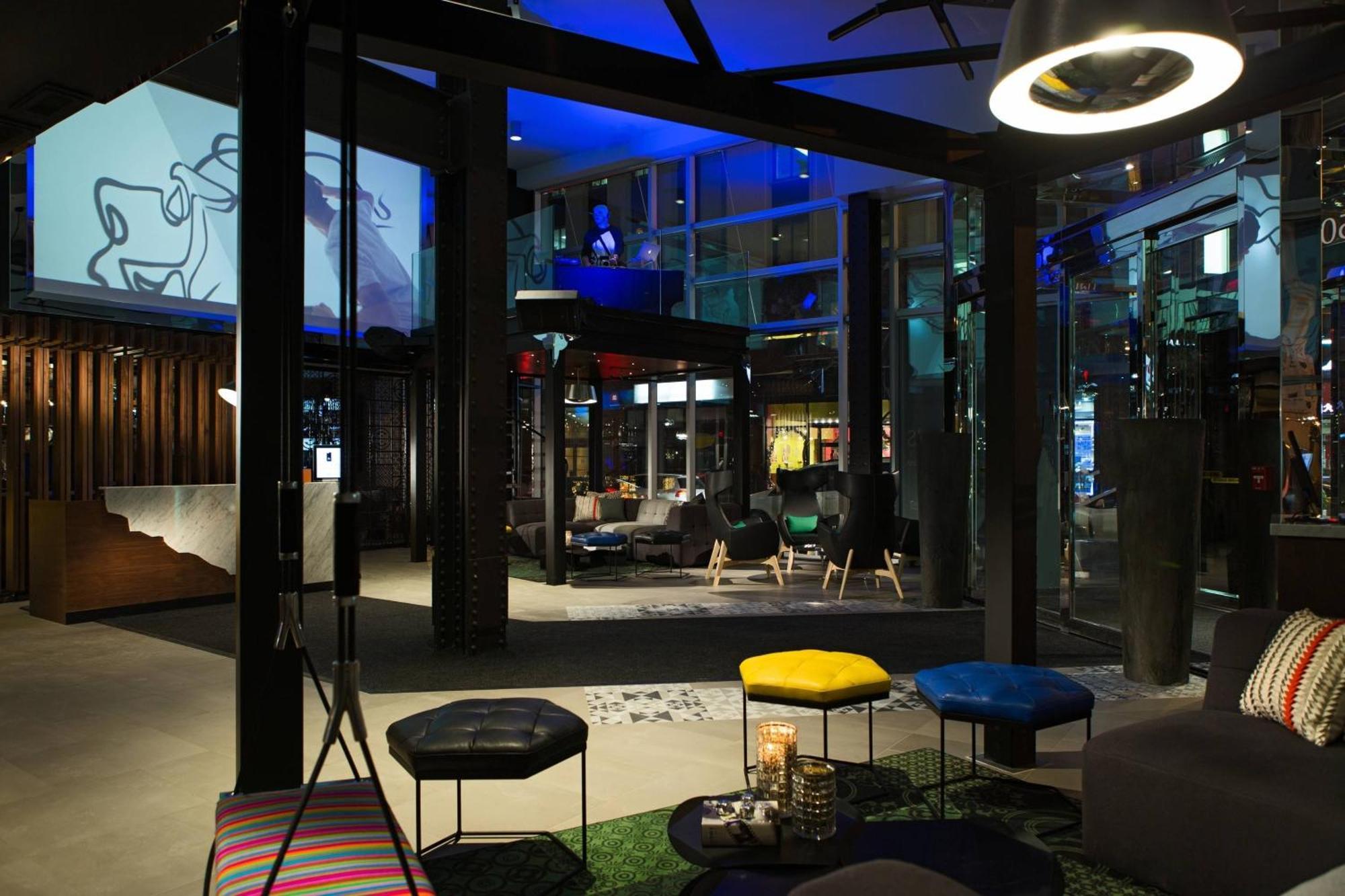 Renaissance Montreal Downtown Hotel Zewnętrze zdjęcie
